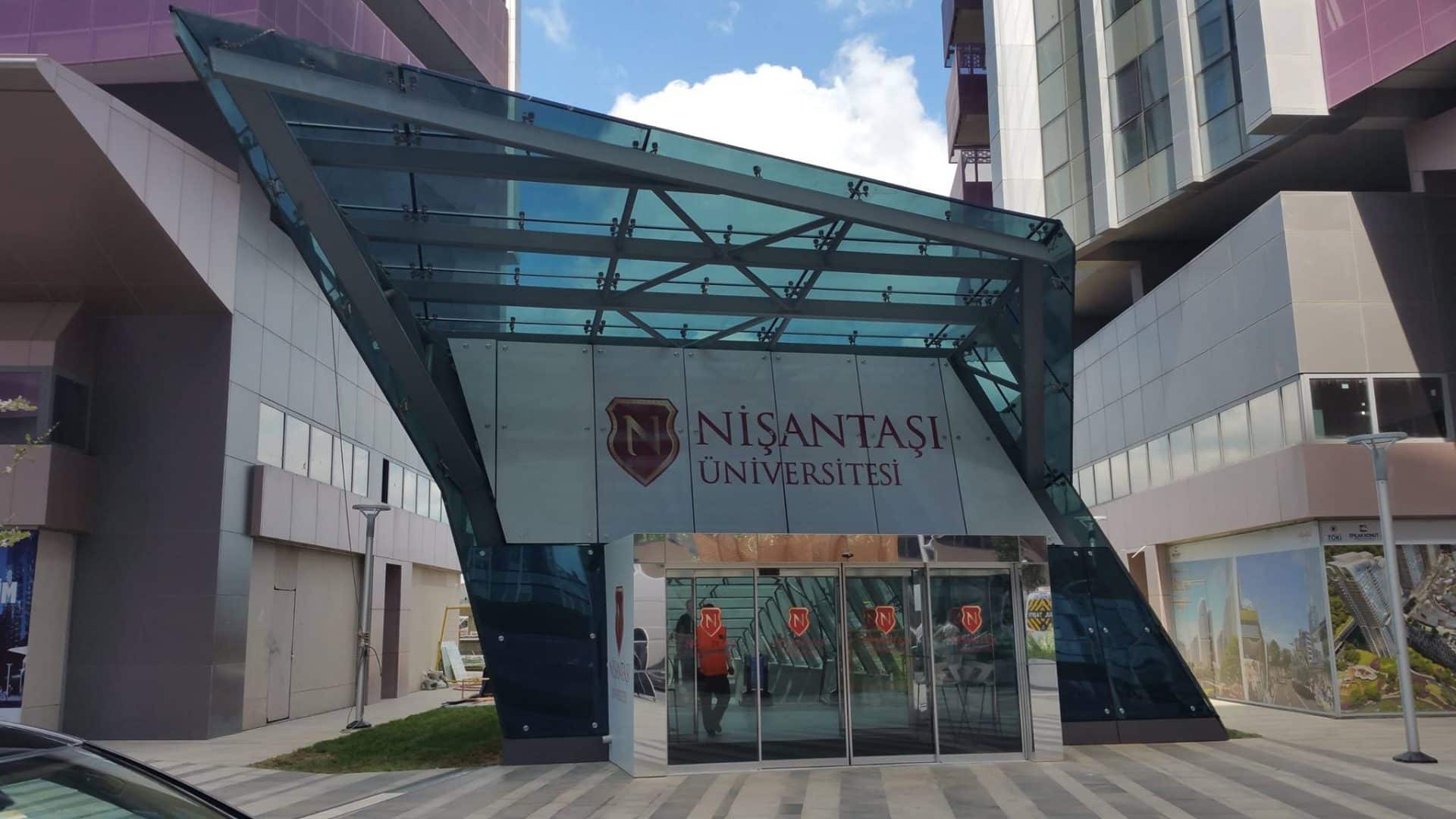 Nisantasi - University