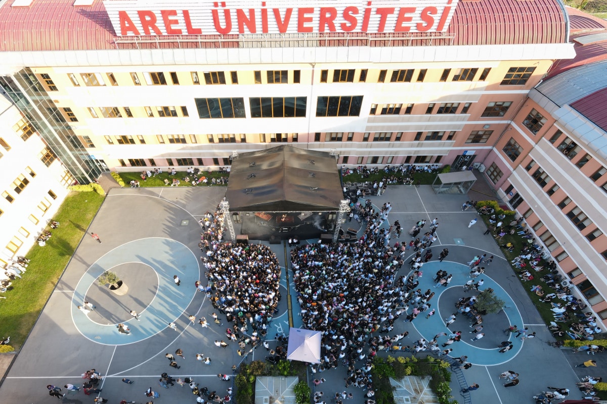 Istanbul Ariel University